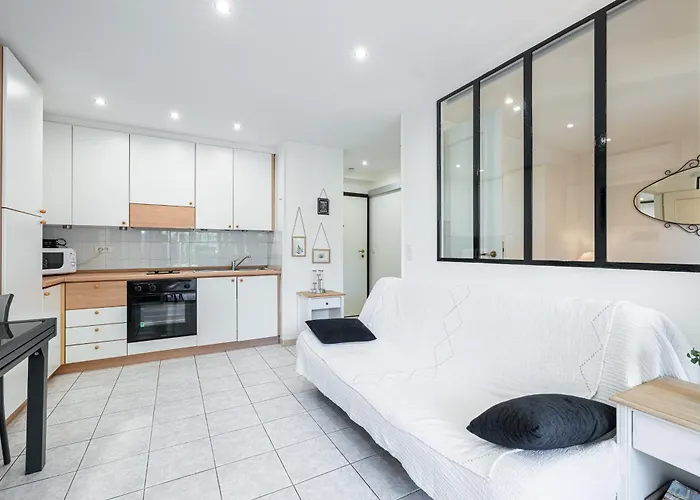 St Laurent - Au Calme Avec Terrasse Apartamento