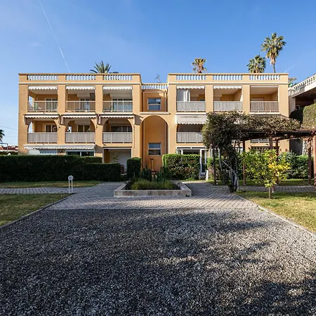 St Laurent - Au Calme Avec Terrasse *