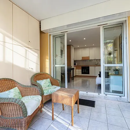 St Laurent - Au Calme Avec Terrasse Apartment