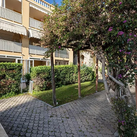 St Laurent - Au Calme Avec Terrasse Menton