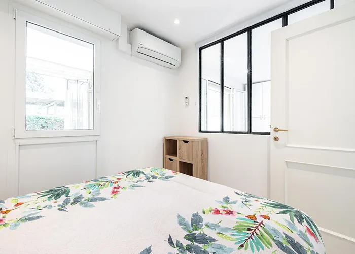 St Laurent - Au Calme Avec Terrasse * Μεντόν