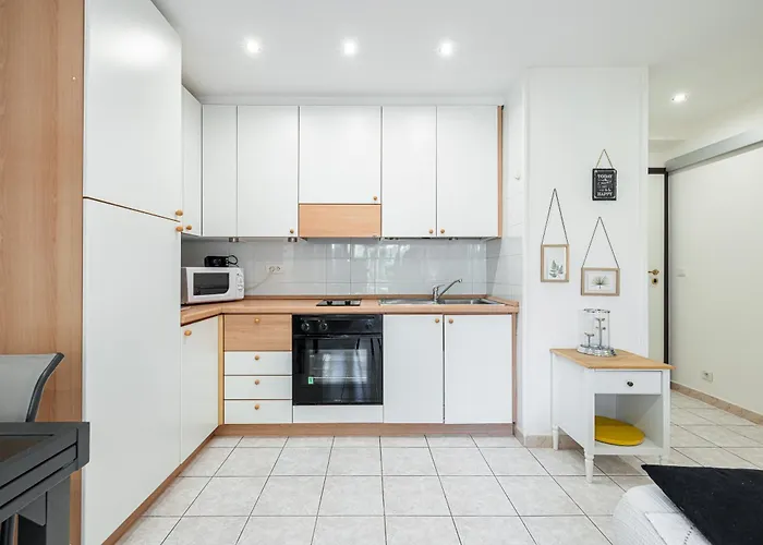 Apartman St Laurent - Au Calme Avec Terrasse Menton